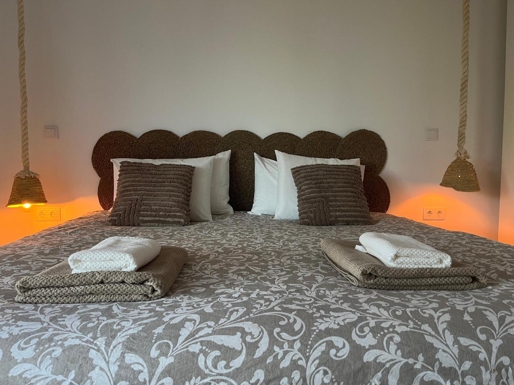 Quinta Da Alfarrobeira Peaceful Countryside Stay 파로 외부 사진